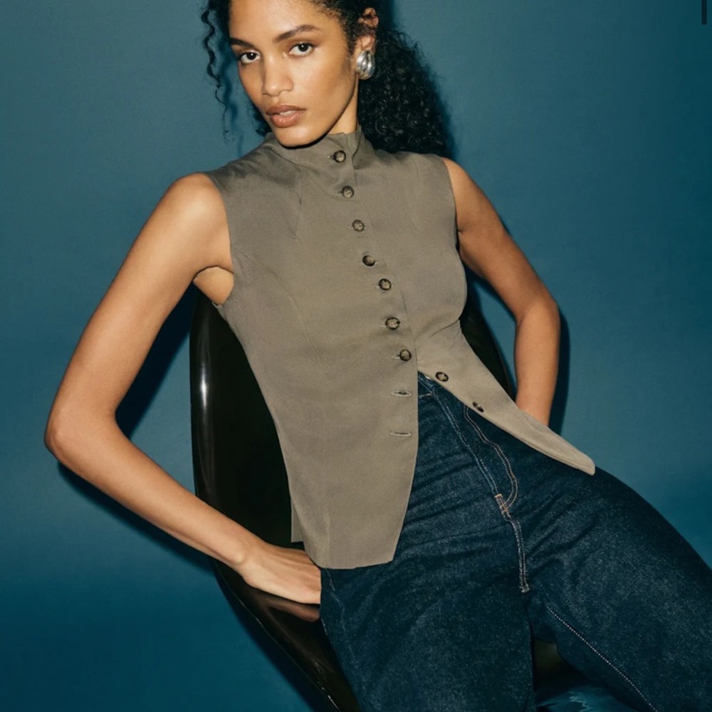 Reformation Lottie Vest